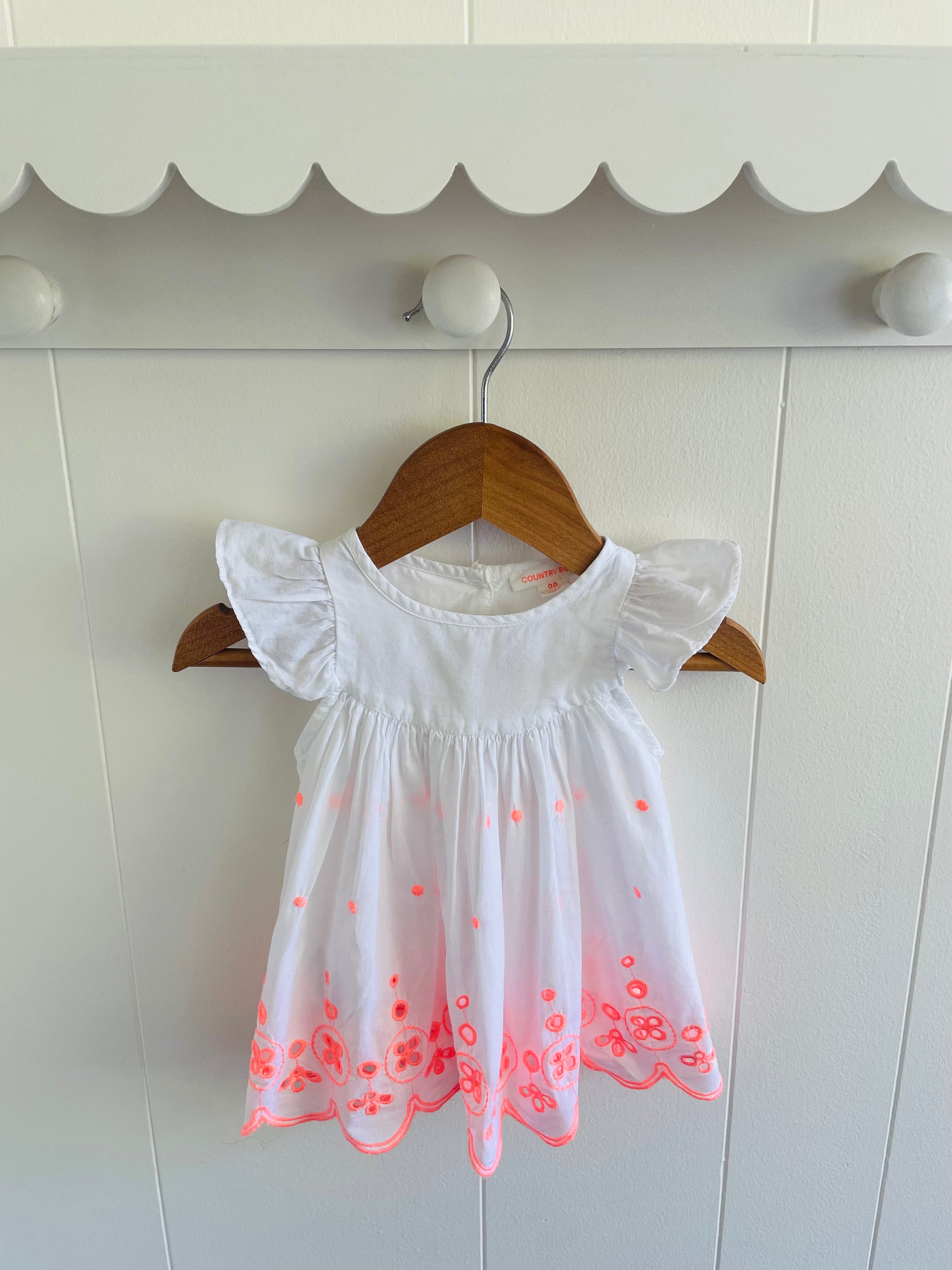 COUNTRY ROAD DRESS