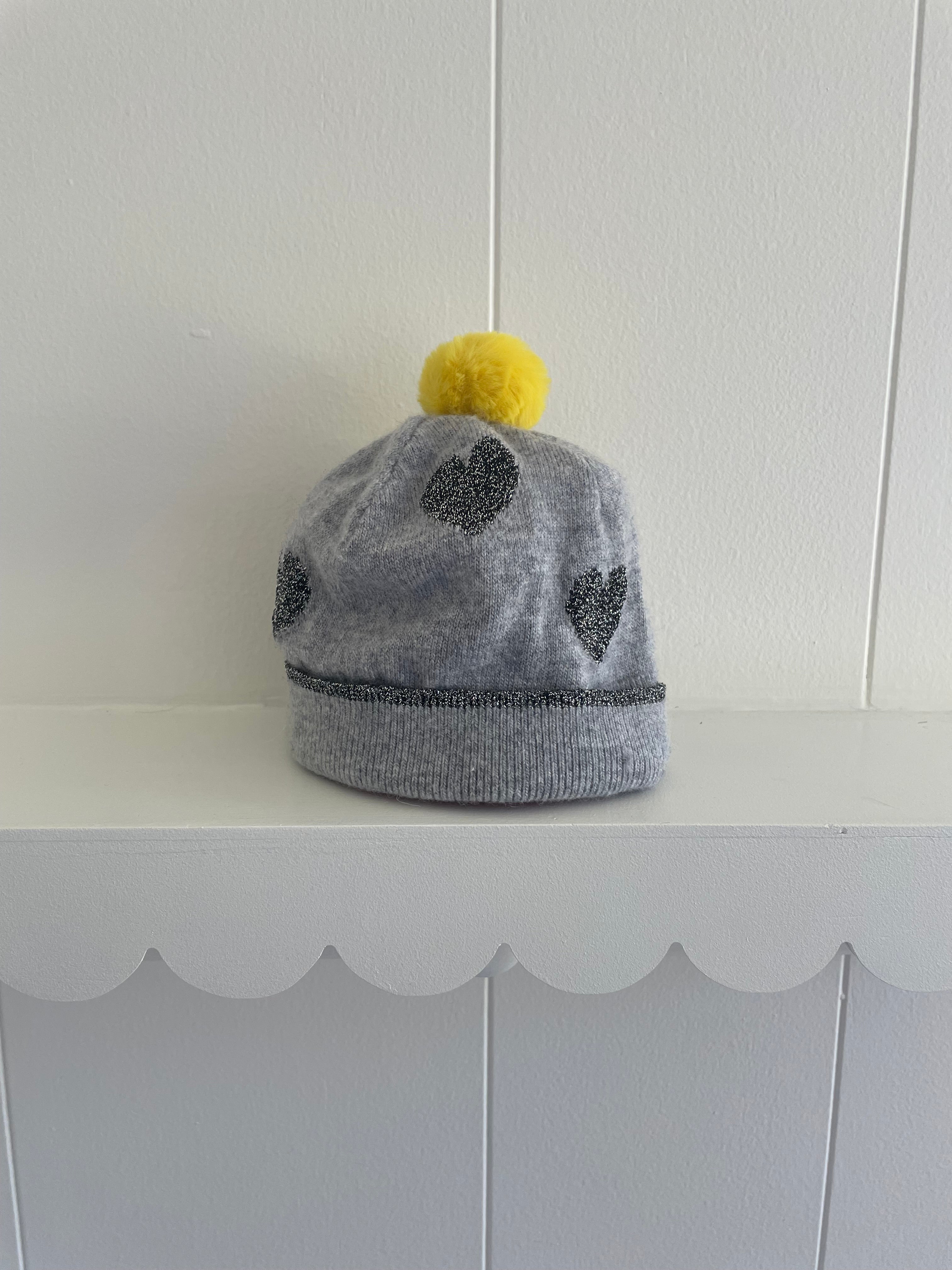 COUNTRY ROAD BEANIE